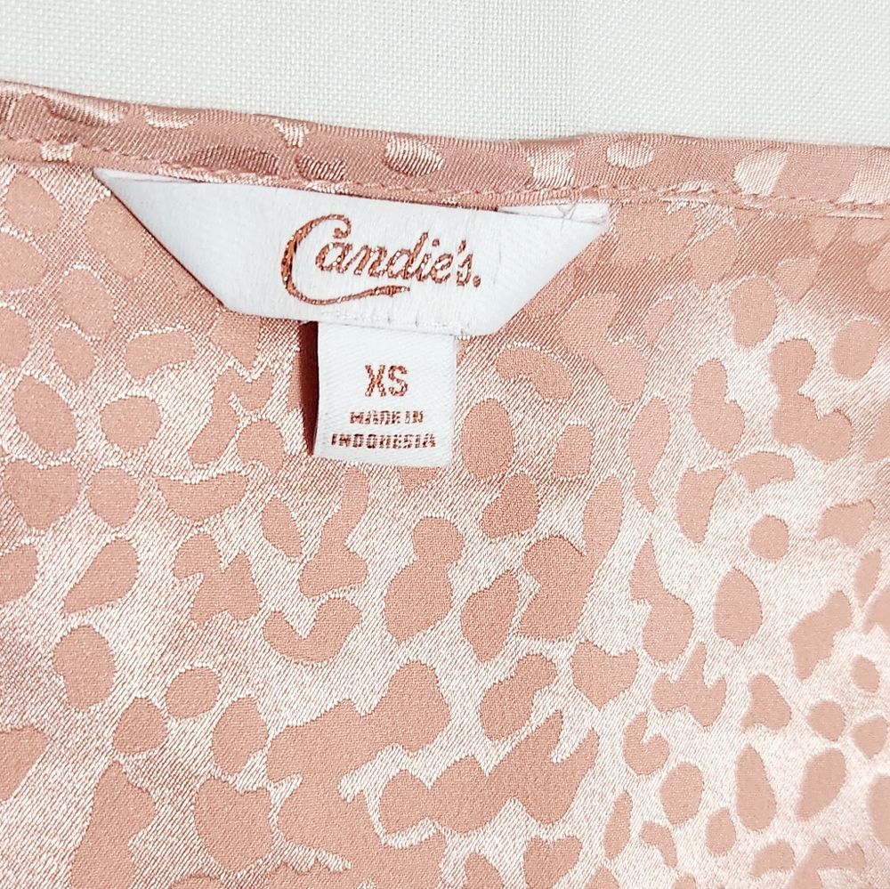 Candie's silky top Faux Wrap Size XS - Picture 3 of 7